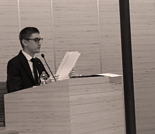 Alexandru Crișan: Străinii trebuie să aibă acces la teologia academică românească